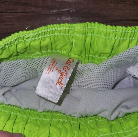 CAT & Jack Turtle  Swimtrunks Size 2T Green Striped - Picture 3 of 3